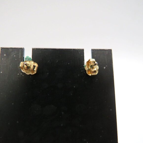 Vintage Holly Leaf Stud Earrings Red Berries Christmas Holidays Lightweight - Picture 4 of 5